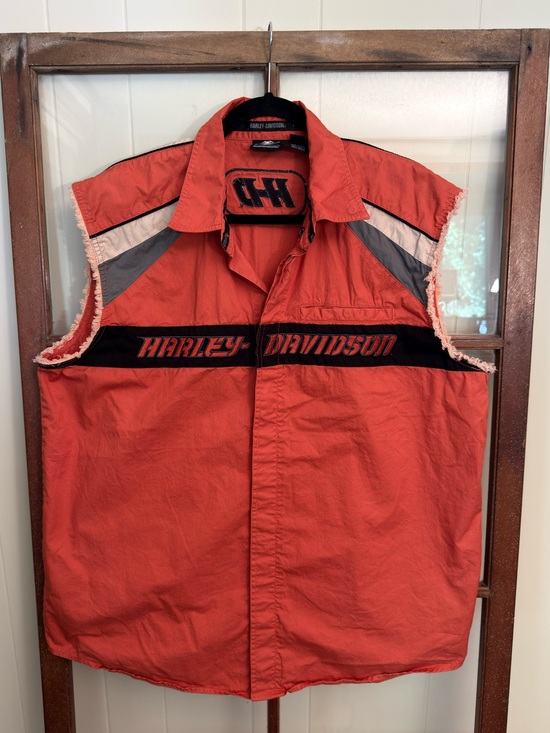 Harley-Davidson Other - Harley-Davidson Vintage Men’s Orange Biker Sleeveless Logo Vest XL Raw Edge